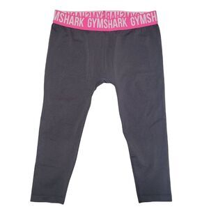 Gymshark NWT fitted cropped capri leggings charcoal hot pink size large